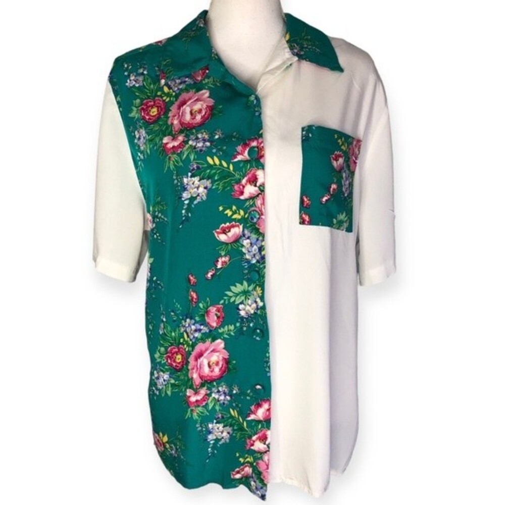 Bechamel Vintage Floral Colorblock Button Front Short Sleeve Shirt